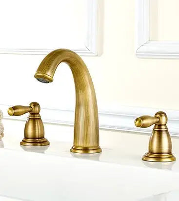 Nordic Style Basin Faucet Golden Plate 3 Hole Bathroom Sink Faucet Deck Mounted Cold Hot Vintage Sink Faucet Mixer Tap 8207