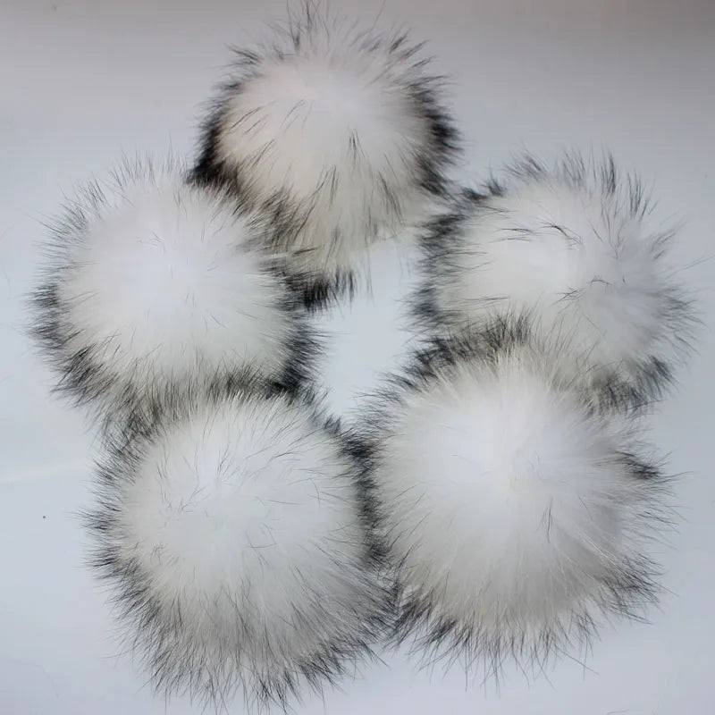 Whosale 5pcs/ Lot DIY White Pompom Raccoon Fox Fur Pom Poms Fur Balls for Knitted Hat Cap Beanies Scarf Real Fur Pompoms