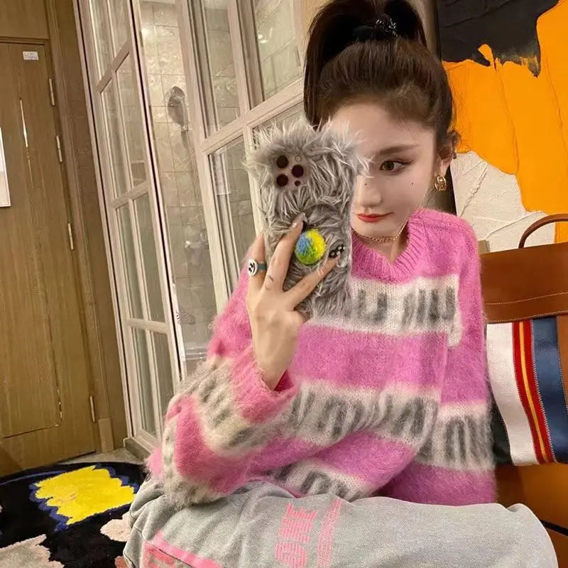 New in New Pink Purple Short Knit Sweater Women's Autumn/winter Letter Brand Loose Long-sleeved Knitted Top Cropped Sweate