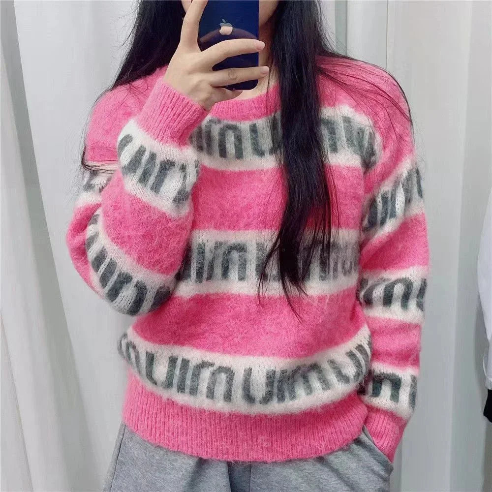 New in New Pink Purple Short Knit Sweater Women's Autumn/winter Letter Brand Loose Long-sleeved Knitted Top Cropped Sweate