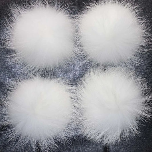 Whosale 5pcs/ Lot DIY White Pompom Raccoon Fox Fur Pom Poms Fur Balls for Knitted Hat Cap Beanies Scarf Real Fur Pompoms